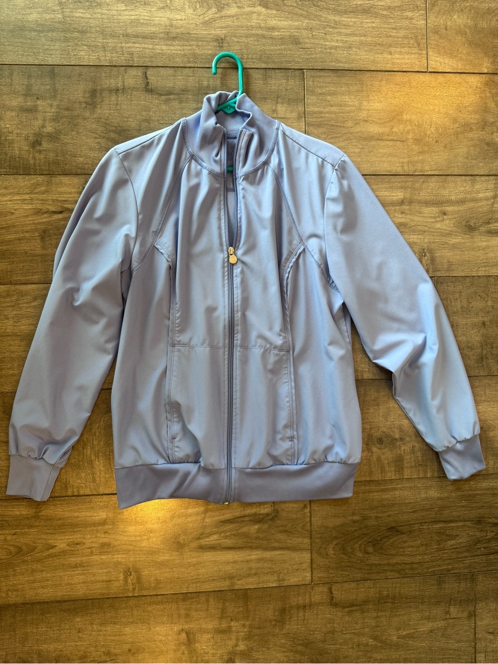 Womens Cherokee scrub Jacket and Greys anatomy scrub top/pant set